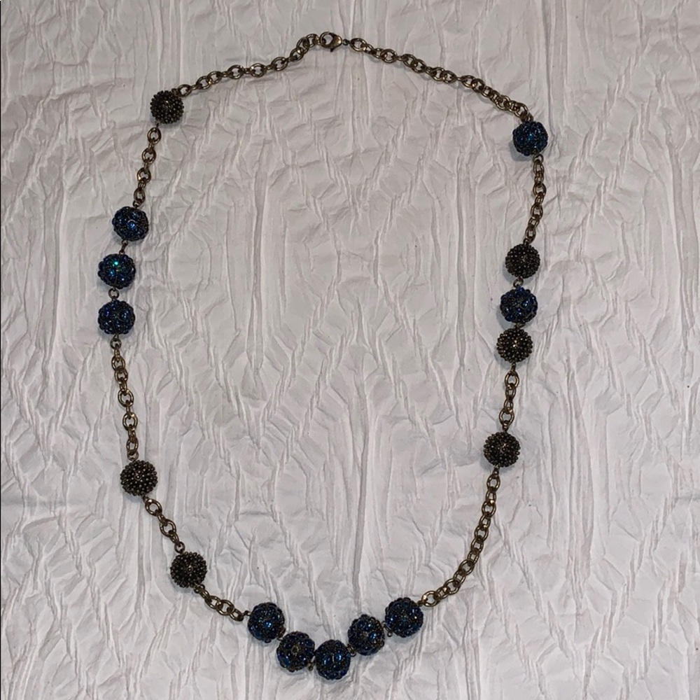 LONG BEADED NECKLACE